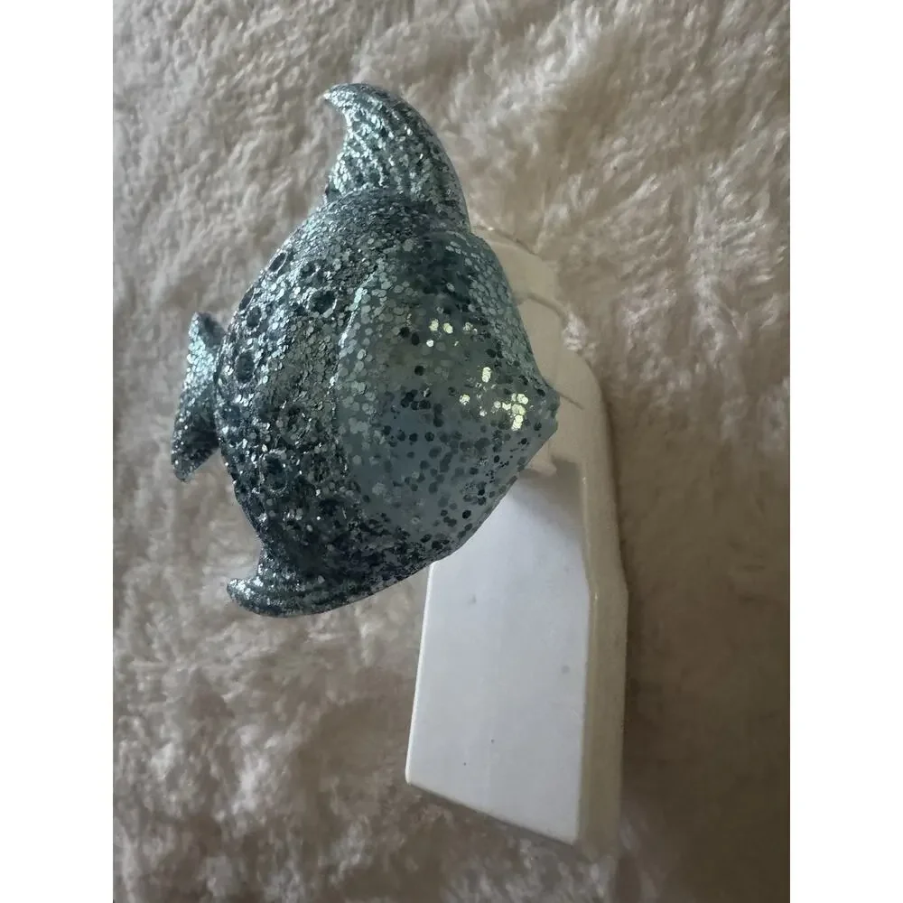 Bath & Body Works Wallflower Blue Glitter Fish Diffuser Plug-In Light-Up